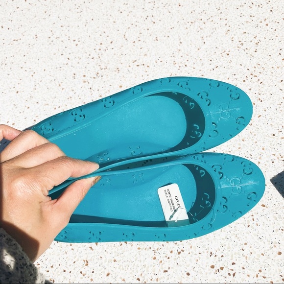 NIB Authentic Gucci Laser-cut GG Web Jelly Rubber Slipper Flats Blue 5 - Picture 3 of 7